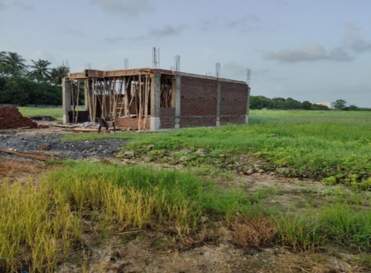 undefined, palsana  88 Sq.Yd. Plot In Palsana Surat 9613526