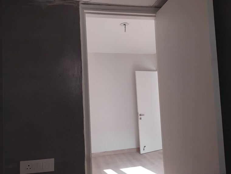 Room, signature-global-city-81 2 Bedroom 1185 Sq.Ft. Apartment In Sector 81 Gurgaon 9613287