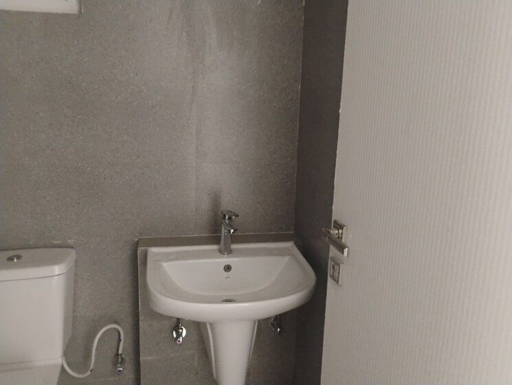Bathroom, signature-global-city-81 3 Bedroom 1419 Sq.Ft. Apartment In Sector 81 Gurgaon 9613315