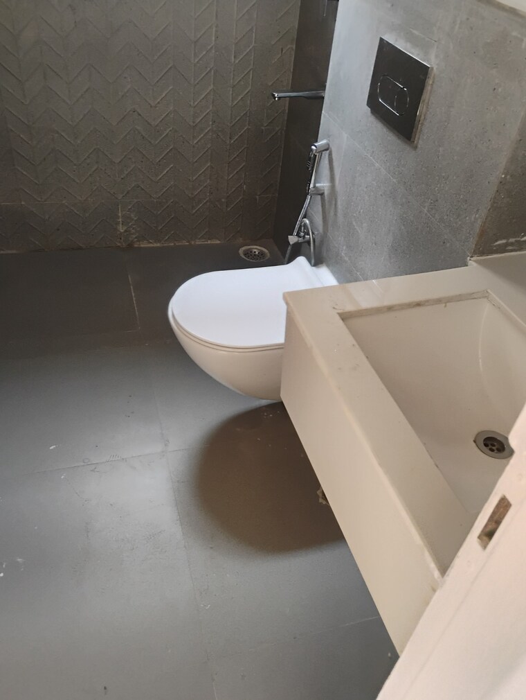 Bathroom, signature-global-city-81 3 Bedroom 1419 Sq.Ft. Apartment In Sector 81 Gurgaon 9613315