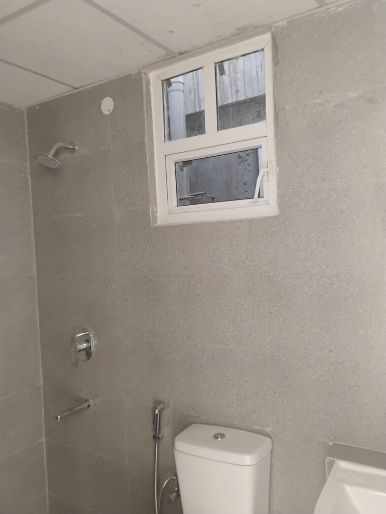 Bathroom, signature-global-city-81 3 Bedroom 1419 Sq.Ft. Apartment In Sector 81 Gurgaon 9613315