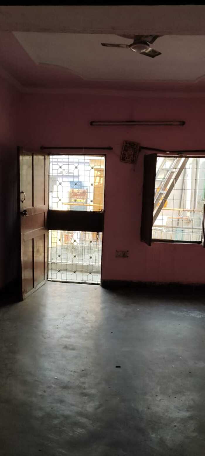 2 BHK Builder Floor For Sale in Rawat Property