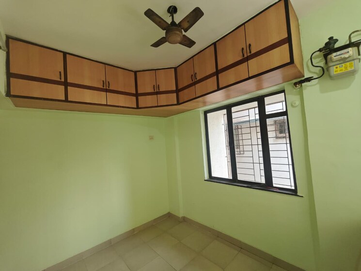 Room, avarsekar-residency 1 Bedroom 530 Sq.Ft. Apartment In Dadar West Mumbai 9613326