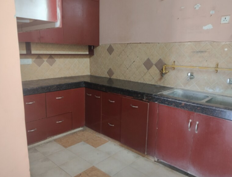 Kitchen, sector 21c 3 Bedroom 1450 Sq.Ft. Apartment In Sector 21c Faridabad 9613282