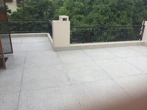 1 BHK Builder Floor For Rent in Defence Colony