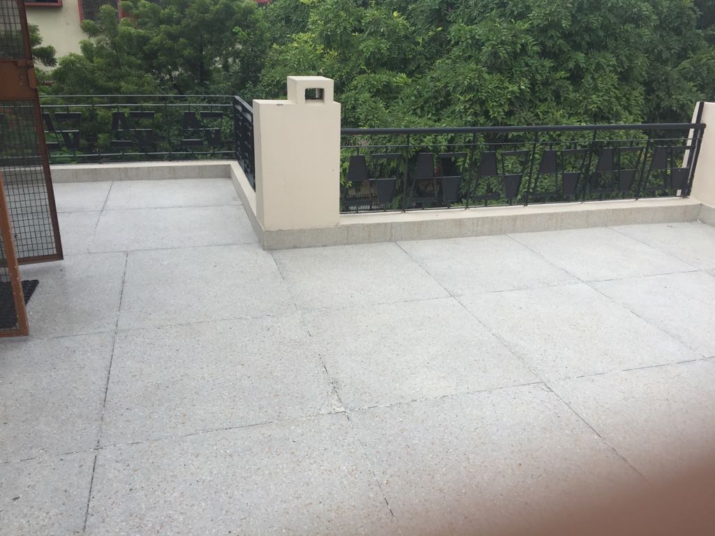 1 BHK + Study Room Builder Floor For Rent in Defence Colony