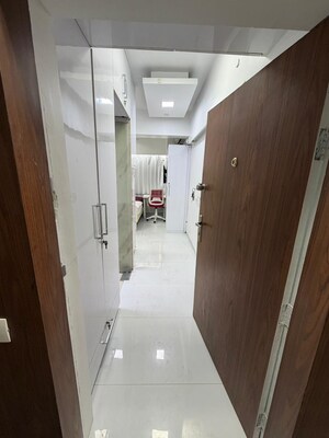 1 RK Apartment For Rent in Vatika City, Sector 49