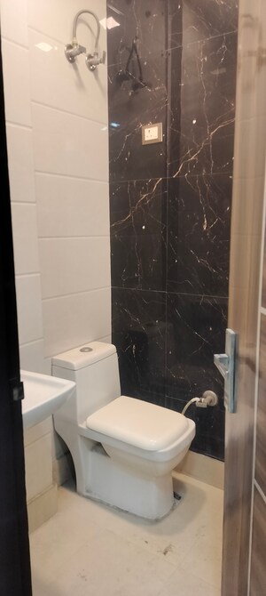 Floor Plan in 2 BHK Builder Floor at Janakpuri – for Sale