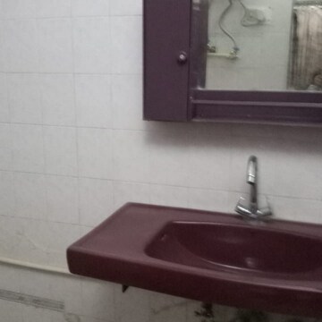 Kitchen in 1 RK Independent House at South Extension – for Rent