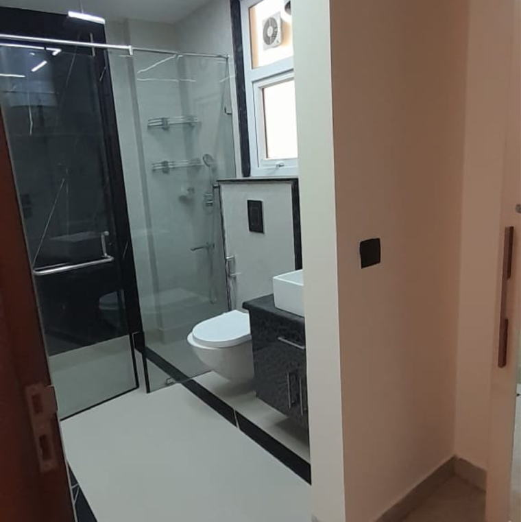 Bathroom, lajpat nagar i 2 Bedroom 900 Sq.Ft. Independent House In Lajpat Nagar I Delhi 9613564