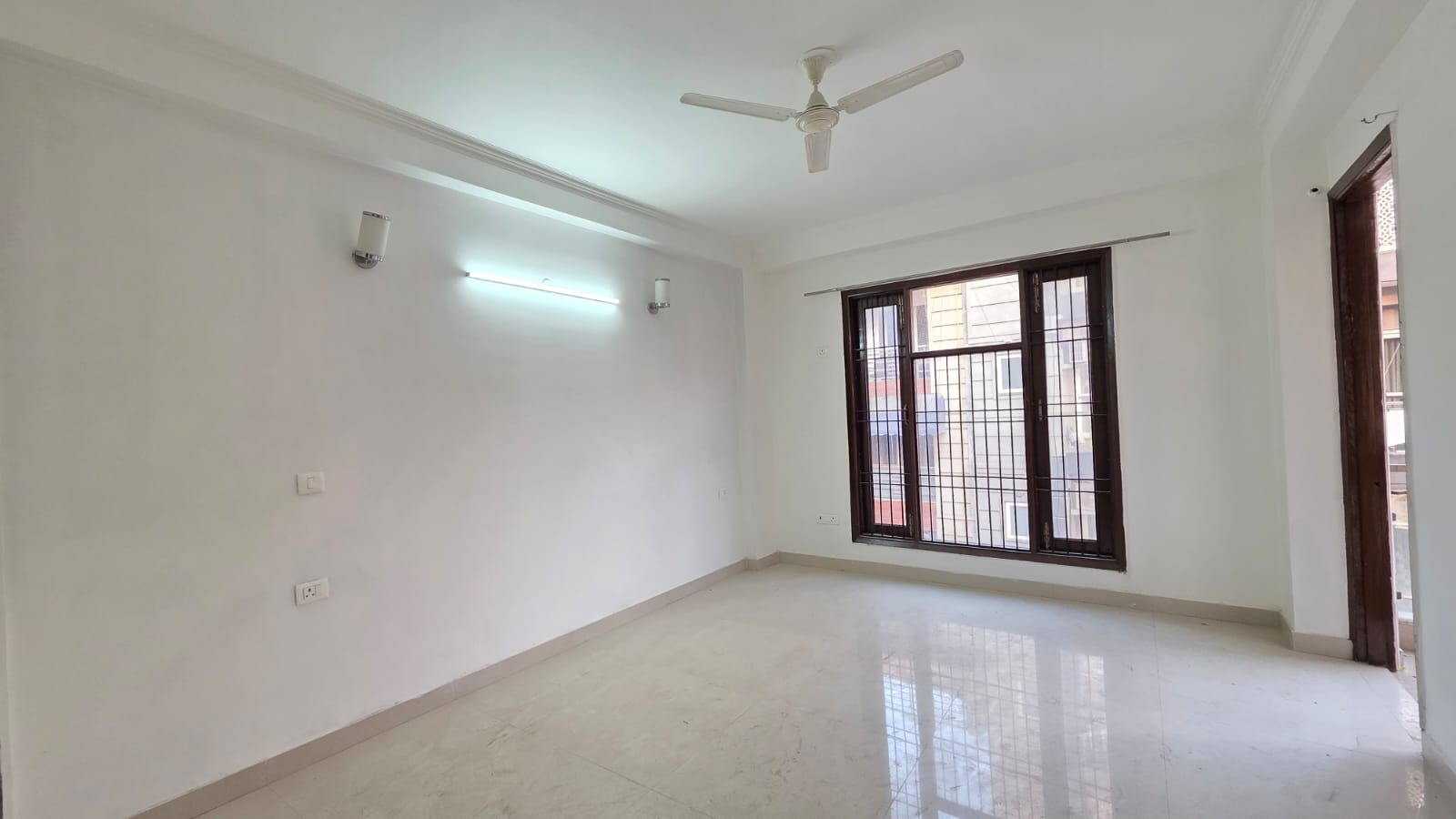 3 BHK Builder Floor For Rent in Freedom Fighter Enclave