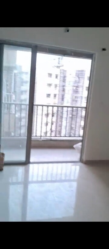 Room in 1 BHK Apartment at Casa RioGold, Dombivli East – for Rent