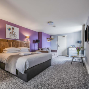 Bedroom in 1 BHK Apartment at Chandak 34 Park Estate D Wing, Unnat Nagar – for Sale