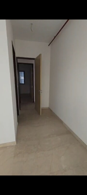 Room in 3 BHK Apartment at Adani Ten BKC, Bandra East – for Rent