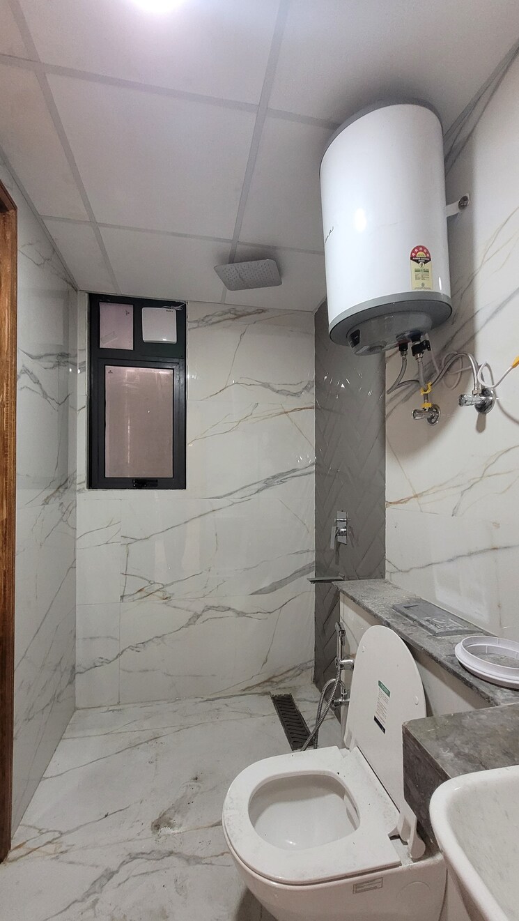 Bathroom, m3m-sky-city 2 Bedroom 1261 Sq.Ft. Apartment In Sector 65 Gurgaon 9613651