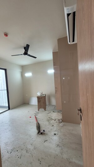 Room in 2 BHK Apartment at M3M Sky City, Sector 65 – for Sale