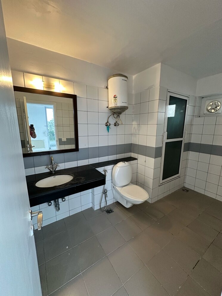 Kitchen, vatika-city 3 Bedroom 1566 Sq.Ft. Apartment In Sector 49 Gurgaon 9614025