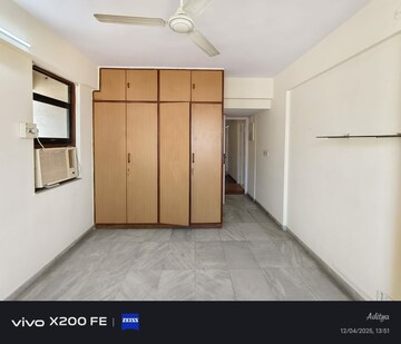 Room in 3 BHK Apartment at Hiranandani Gardens Birchwood, Powai – for Sale