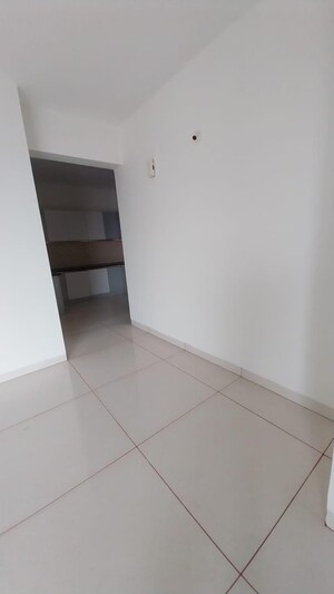 Room in 3 BHK Apartment at SNN Raj GreenBay, Electronic City Phase ii – for Sale