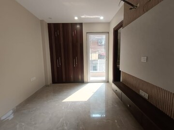 Room in 3 BHK Builder Floor at Janakpuri – for Sale