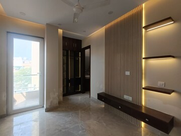 Room in 3 BHK Builder Floor at Janakpuri – for Sale
