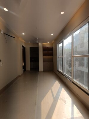 Room in 3 BHK Builder Floor at Janakpuri – for Sale