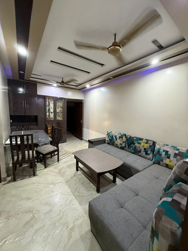 Living Room, paschim vihar 3 Bedroom 1200 Sq.Ft. Apartment In Paschim Vihar Delhi 9613965