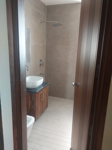 Bathroom in 3 BHK Builder Floor at Sector 6 – for Rent