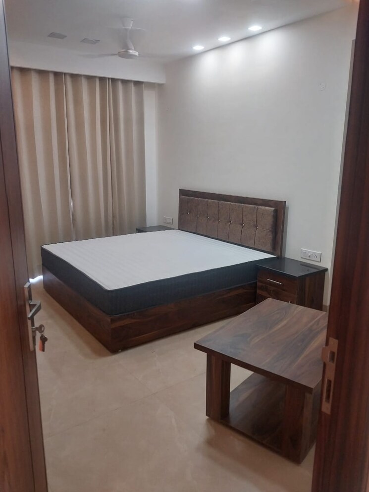 Bedroom, sector 6 3 Bedroom 3100 Sq.Ft. Builder Floor In Sector 6 Panchkula 9613942