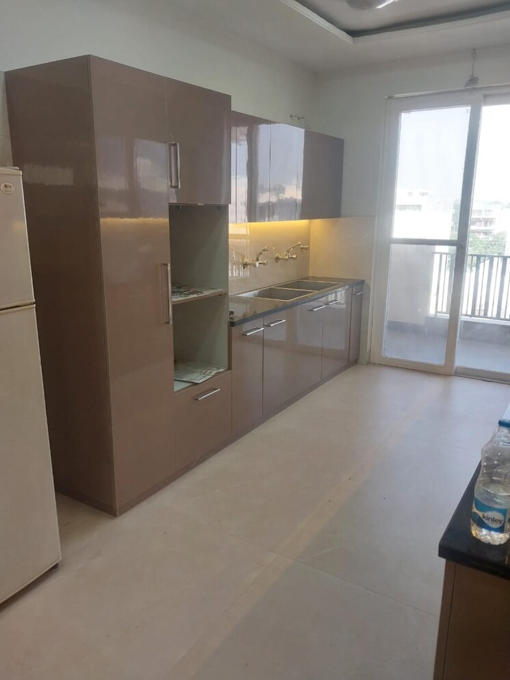 Kitchen, sector 6 3 Bedroom 3100 Sq.Ft. Builder Floor In Sector 6 Panchkula 9613942