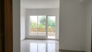 Room in 6+ BHK Independent House at Unitech The Palms, Sector 117 – for Sale