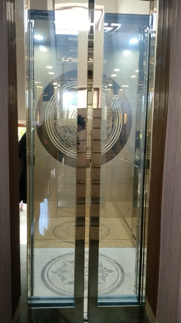 undefined, unitech-the-palms 6+ Bedroom 231 Sq.Mt. Independent House In Sector 117 Noida 9614212