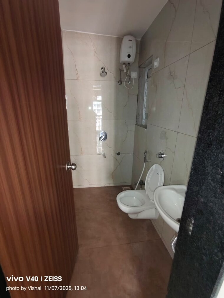Bathroom, raunak-bliss 1 Bedroom 450 Sq.Ft. Apartment In Ghodbunder Road Thane 9614028