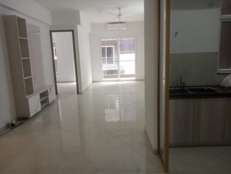 Room, smart-world-orchard 3 Bedroom 1680 Sq.Ft. Apartment In Sector 61 Gurgaon 9614142