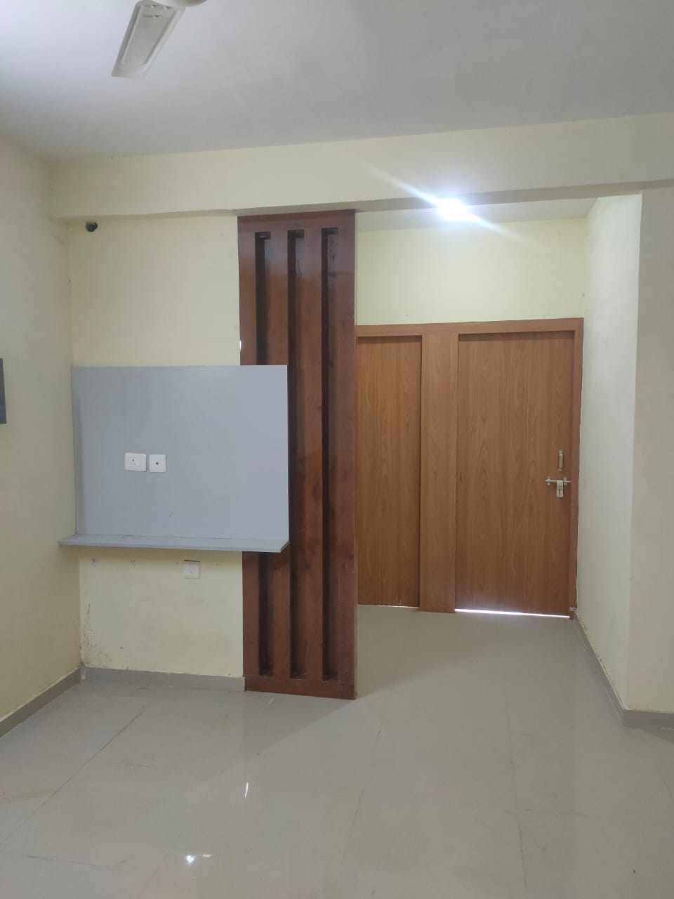 2 BHK Apartment For Rent in Pyramid Pride
