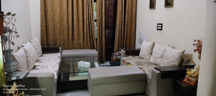 Living Room, sector 40 2 Bedroom 1200 Sq.Ft. Builder Floor In Sector 40 Gurgaon 9614029