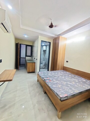 Bedroom in 1 RK Apartment at Saket – for Rent