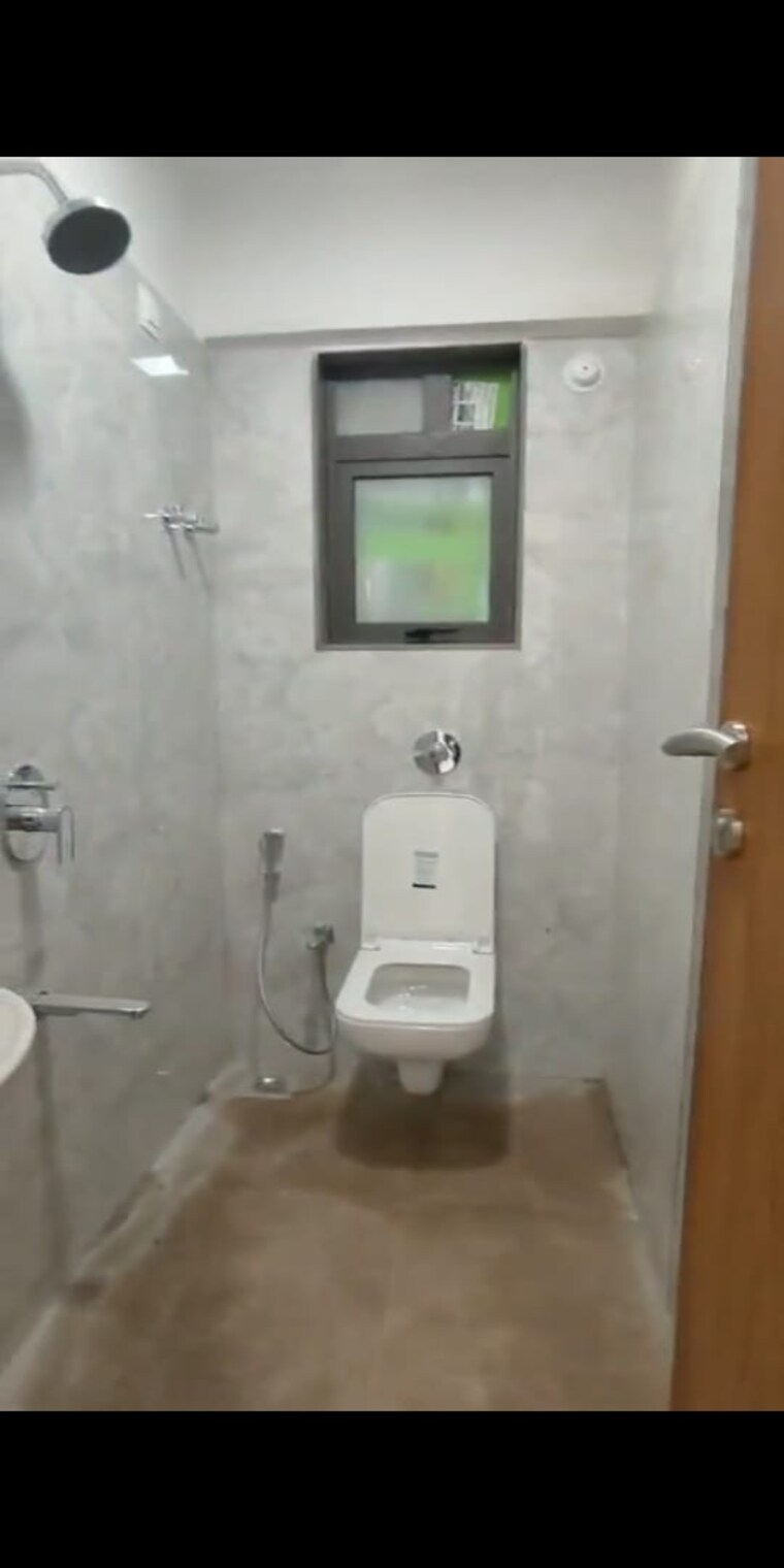 Bathroom, rakesh-chs-kandivali 1 Bedroom 403 Sq.Ft. Apartment In Kandivali West Mumbai 9613940