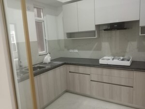 3 BHK Apartment For Rent in Emaar MGF Emerald Hills, Sector 65