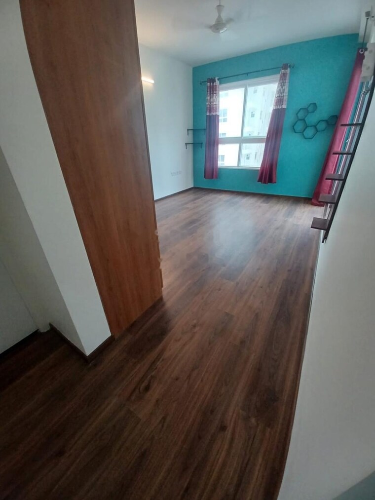 Room, godrej-aqua 3 Bedroom 1329 Sq.Ft. Apartment In International Airport Road Bangalore 9614224