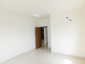 Room in 3 BHK Apartment at Prestige Tranquil, Kokapet – for Sale