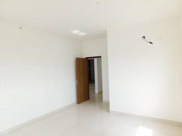 Room in 3 BHK Apartment at Prestige Tranquil, Kokapet – for Sale