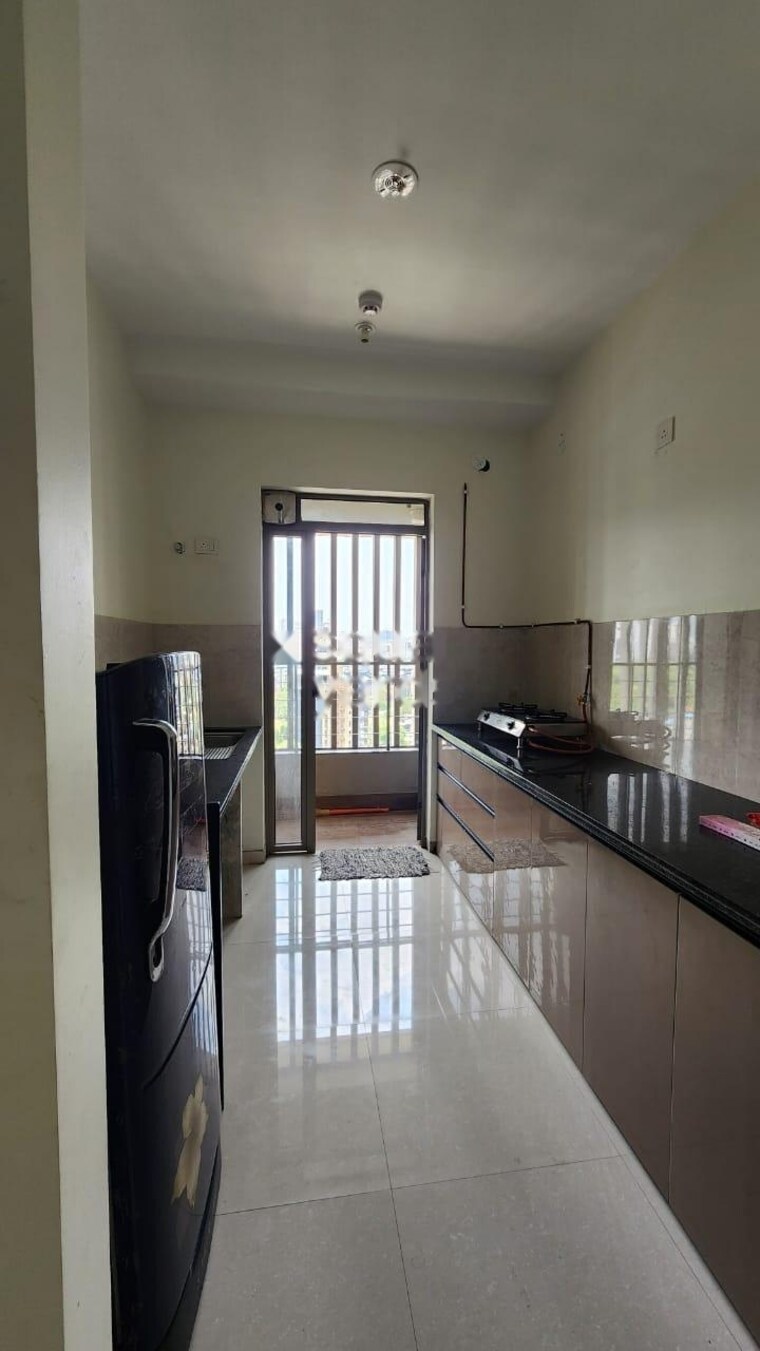 Kitchen, kalpataru-paramount 2 Bedroom 711 Sq.Ft. Apartment In Kapur Bawdi Thane 9614310