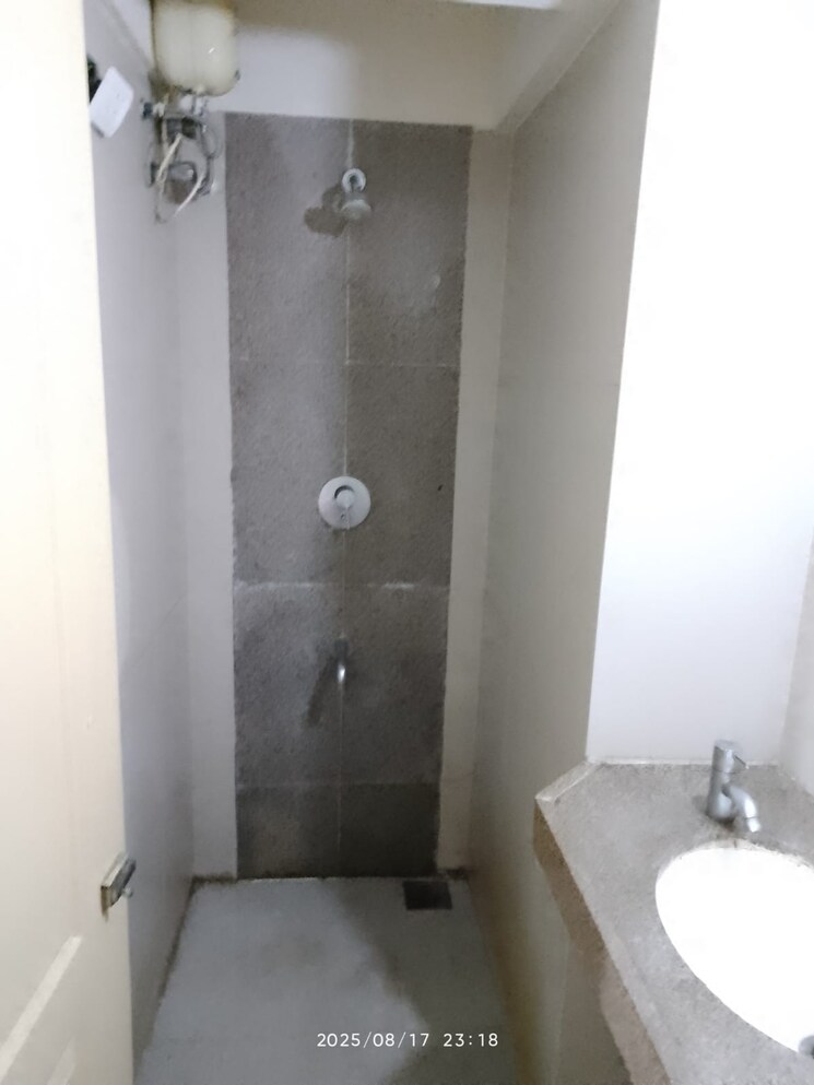 undefined, everest-country-side 1 Bedroom 450 Sq.Ft. Apartment In Kasarvadavali Thane 9614565