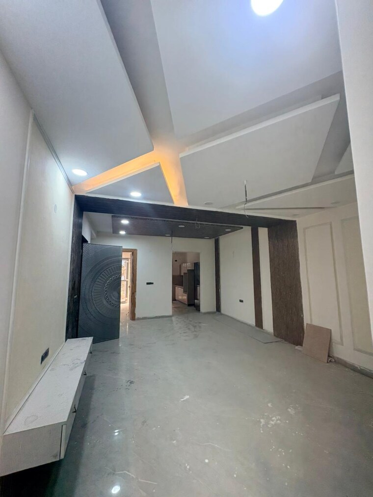 Room, bptp-district-3 3 Bedroom 1640 Sq.Ft. Builder Floor In Sector 85 Faridabad 9614564