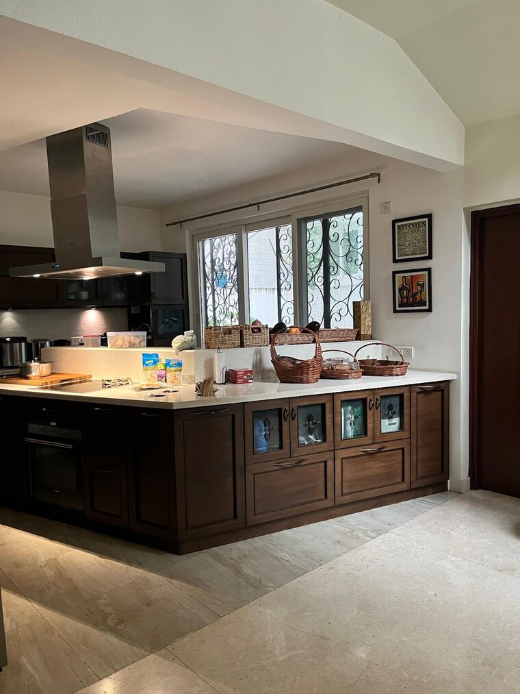 Kitchen, sterling-villa-grande 4 Bedroom 4450 Sq.Ft. Villa In Whitefield Bangalore 9614547