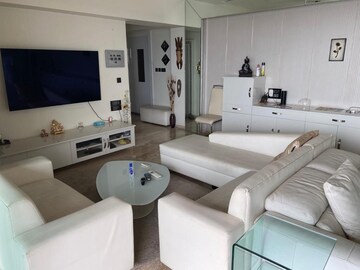 Team Area in 4 BHK Apartment at Lodha Aura, Wadala – for Rent