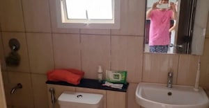 Bathroom in 3 BHK Apartment at Prestige Finsbury Park Regent, Bagaluru – for Sale