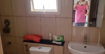 Bathroom in 3 BHK Apartment at Prestige Finsbury Park Regent, Bagaluru – for Sale