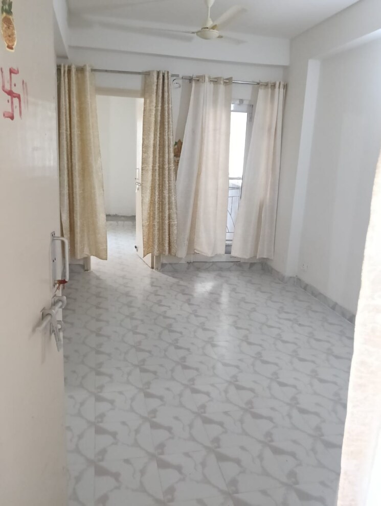Room, aditya-vrinda-homes-phase-2 1 Bedroom 338 Sq.Ft. Apartment In Shahpur Bamheta Ghaziabad 9614625